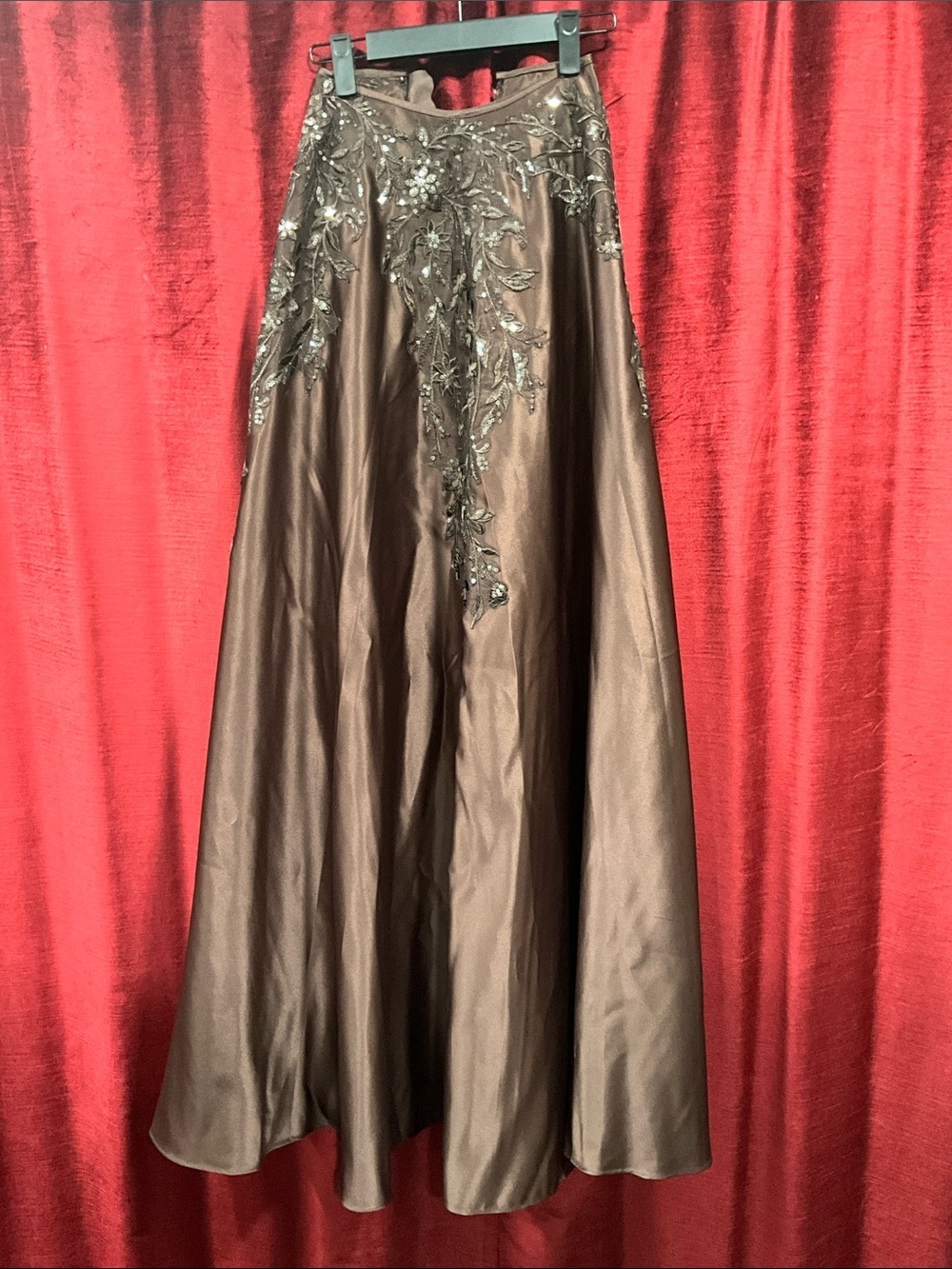 JJ's House Evarose Chocolate One Shoulder Overskirt Satin Maxi Dress - Size 4 - Picture 6 of 6